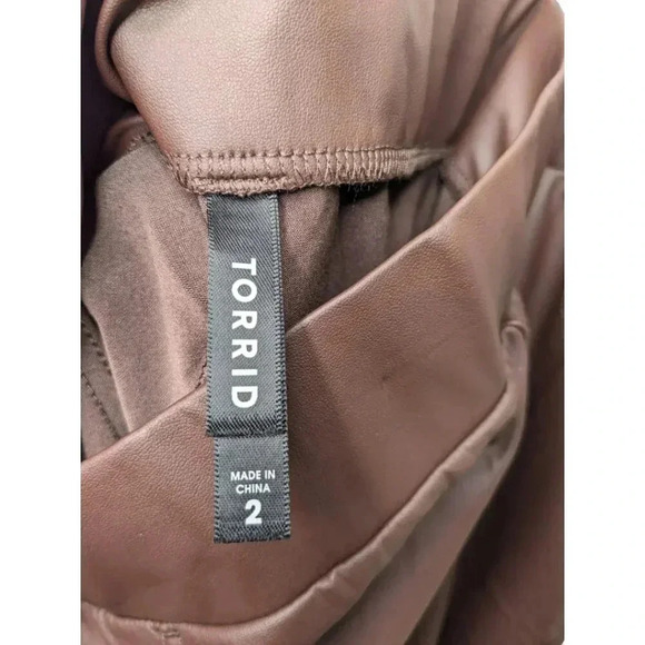 Torrid Full Length Signature Waist Faux Leather Slim Boot Legging Womens Size 2X - Picture 11 of 13